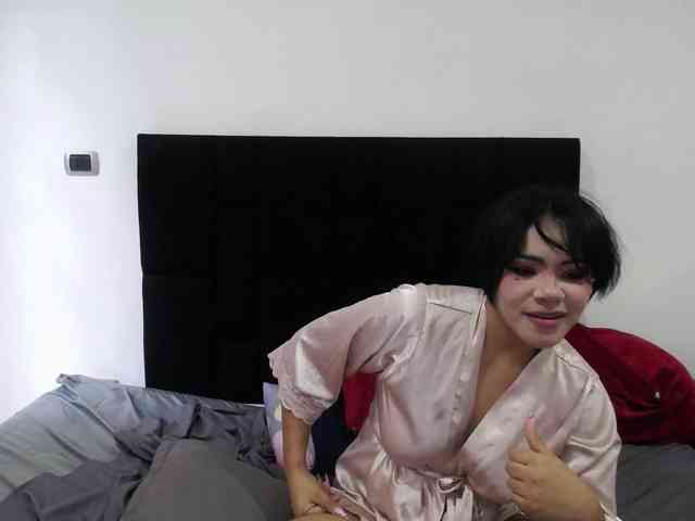 Charlotte-Lia Charlotte-Lia