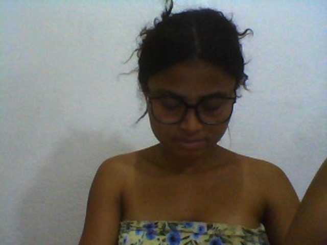 Carennehot2 webcam bongacams model stream image