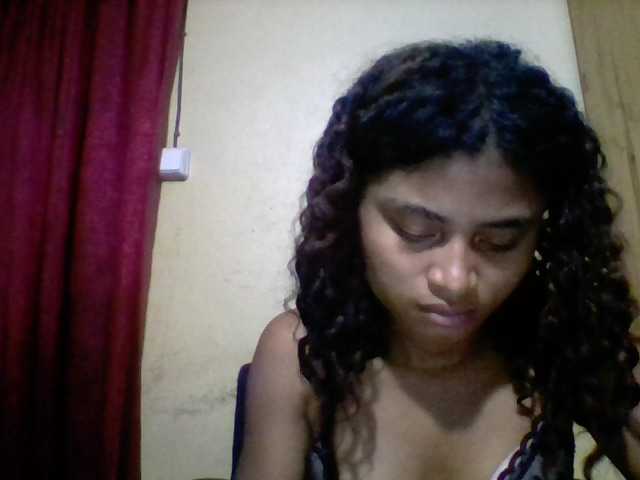 Carennehot2 Live Cam on BongaCams