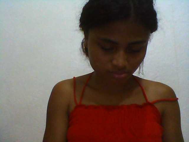 Carennehot2 – webcam model profile photo