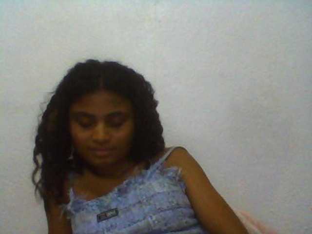 Preview of carennehot2