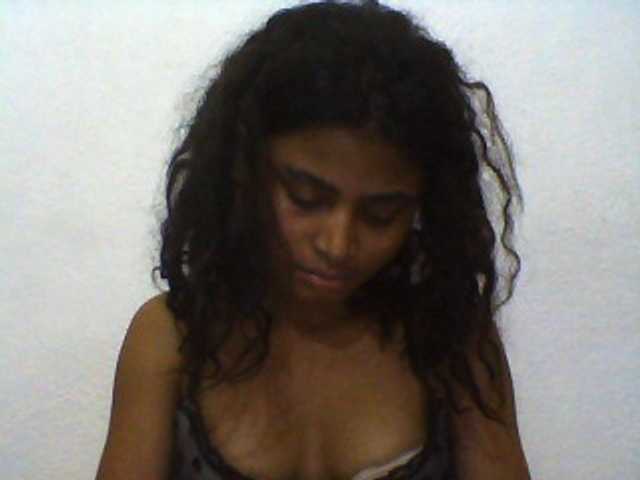 Carennehot2 Live Cam on BongaCams