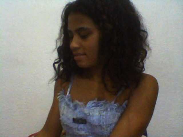 Carennehot2's Thumb Image