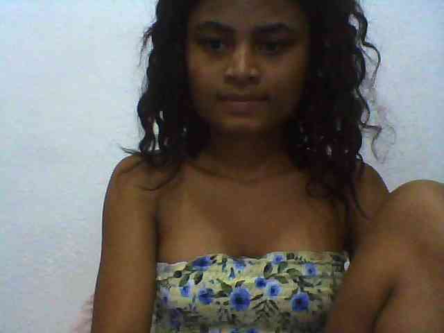 Carennehot2 Carennehot2