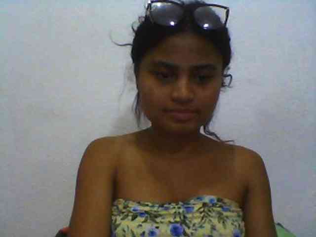 Carennehot2 Carennehot2