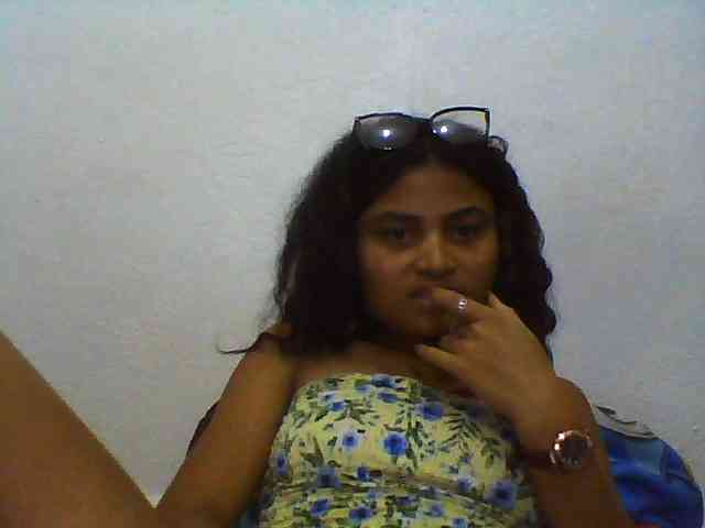 Carennehot2 Carennehot2