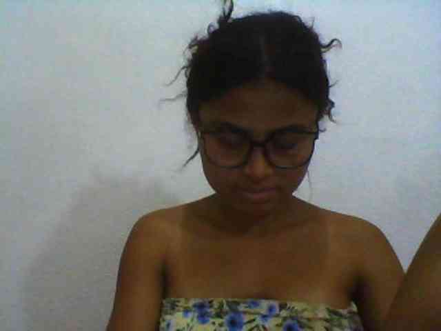 Carennehot2 Carennehot2