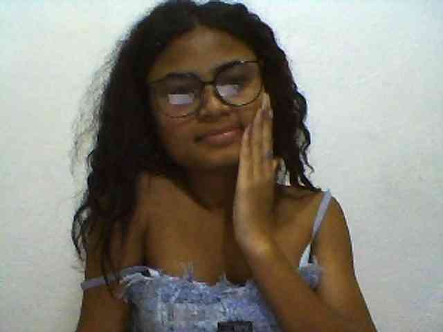 Carennehot2 Carennehot2