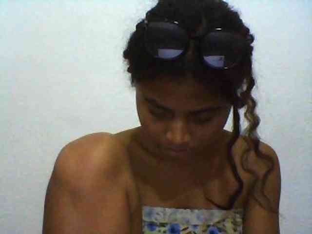 Carennehot2 Carennehot2