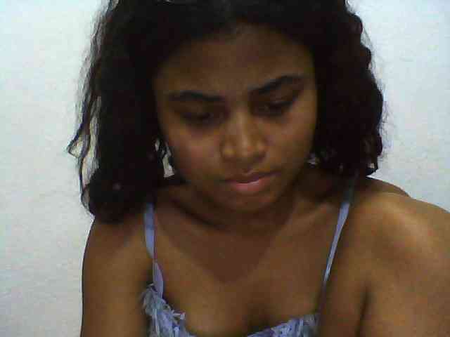 Carennehot2 Carennehot2