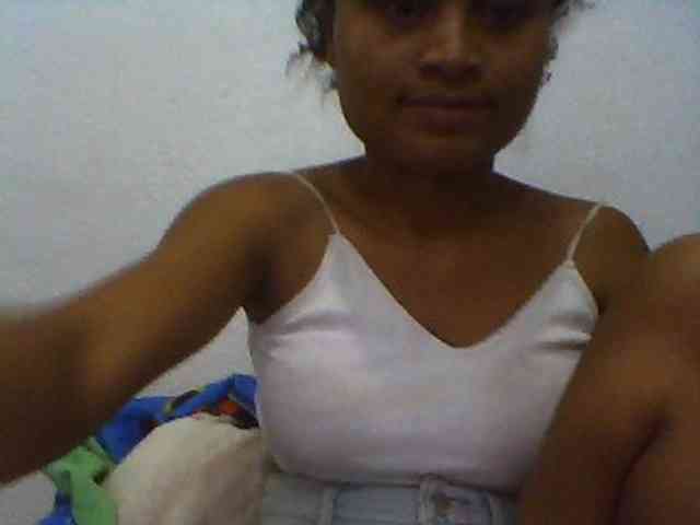 Carennehot2 Carennehot2