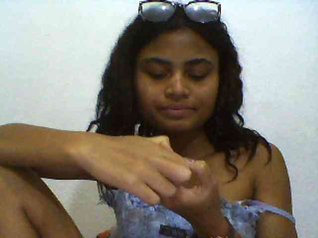 Carennehot2 Carennehot2