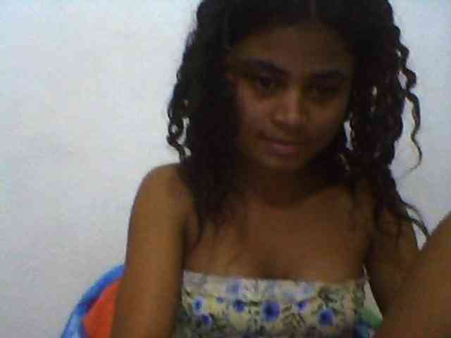 Carennehot2 Carennehot2