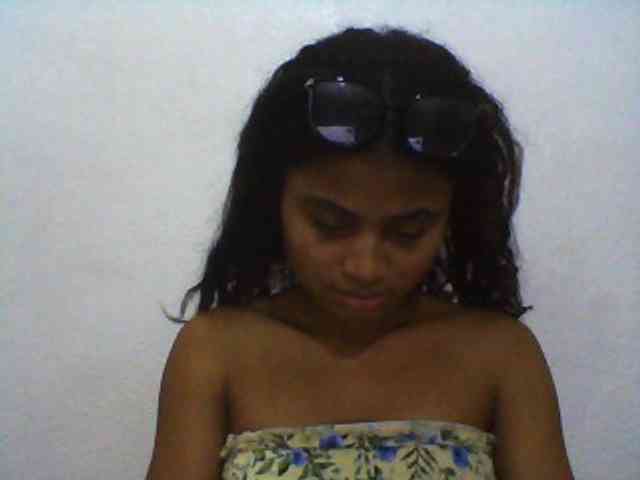 Carennehot2 Carennehot2