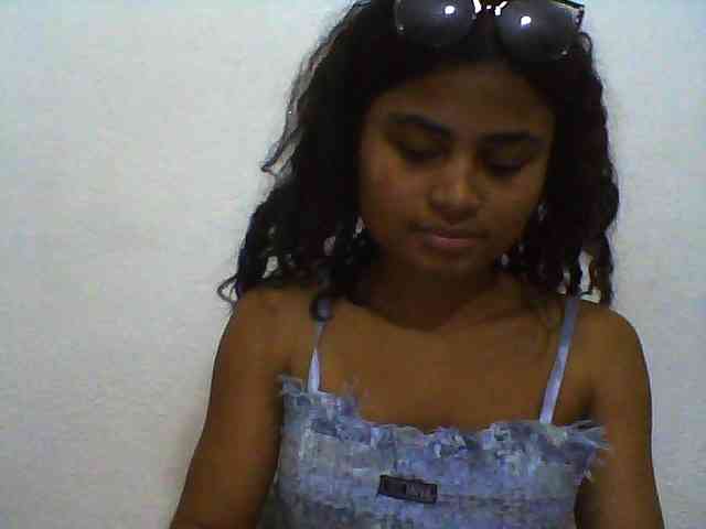 Carennehot2 Carennehot2