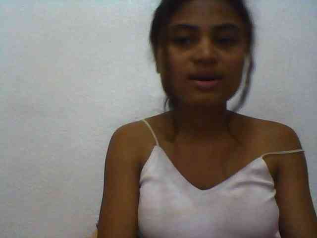 Carennehot2 Carennehot2