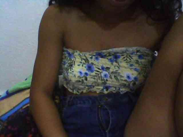 Carennehot2 Carennehot2