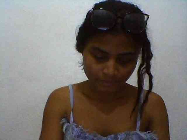 Carennehot2 Carennehot2