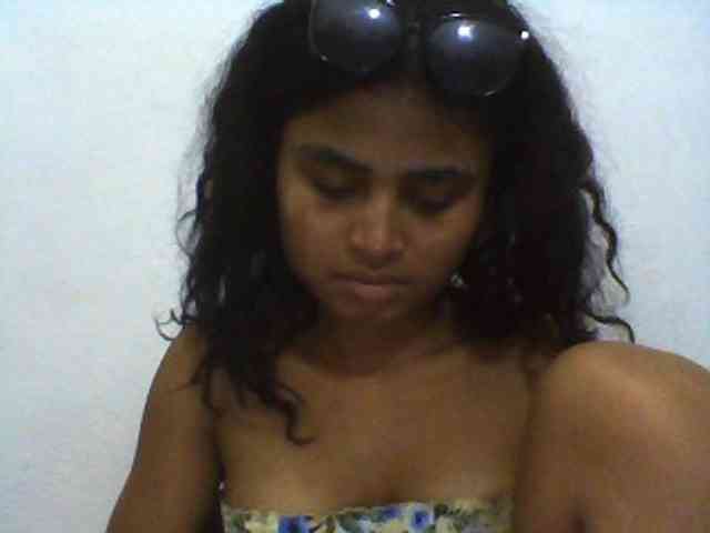 Carennehot2 Carennehot2