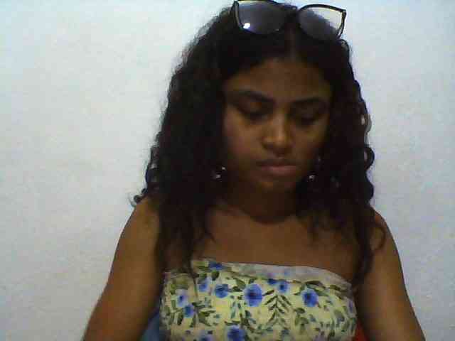 Carennehot2 Carennehot2