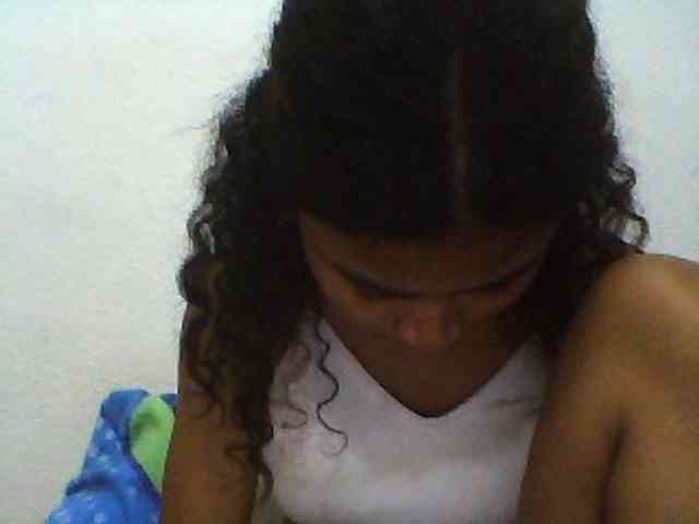 Carennehot2 Carennehot2