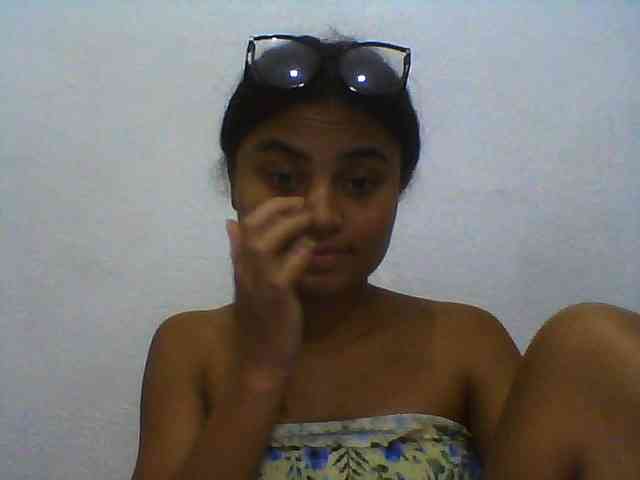 Carennehot2 Carennehot2