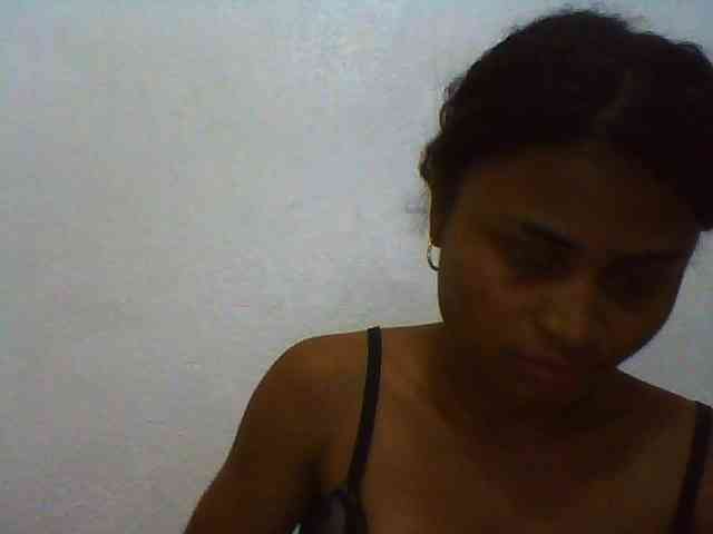 Carennehot2 Carennehot2