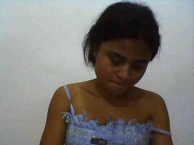 Carennehot2 Carennehot2