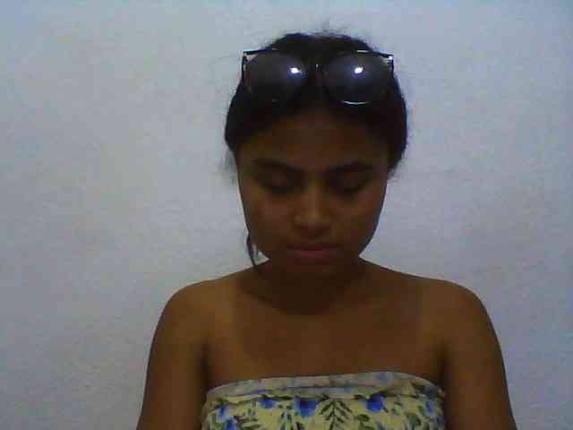 Carennehot2 Carennehot2