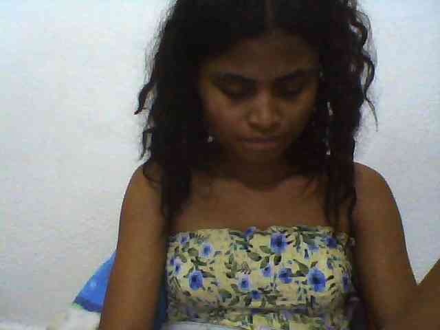 Carennehot2 Carennehot2