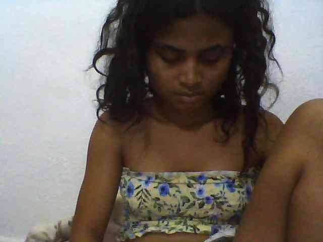 Carennehot2 Carennehot2