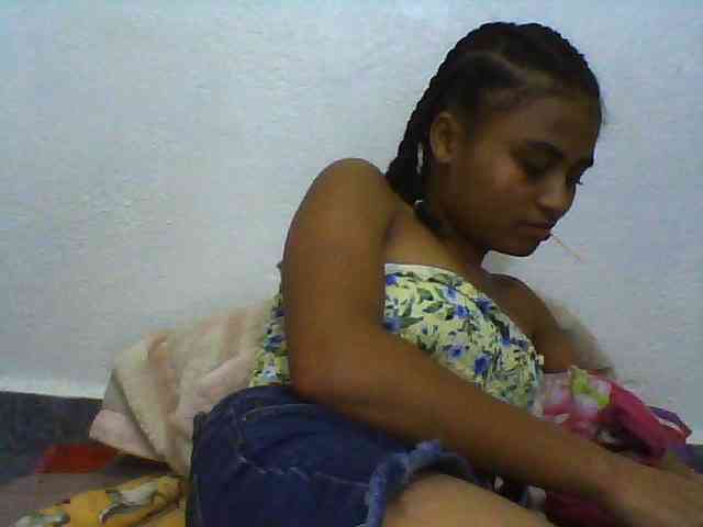 Carennehot2 Carennehot2