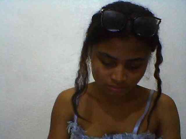 Carennehot2 Carennehot2