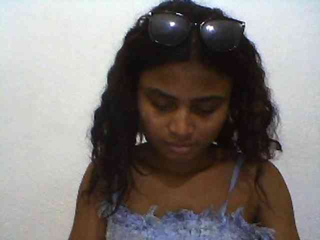 Carennehot2 Carennehot2