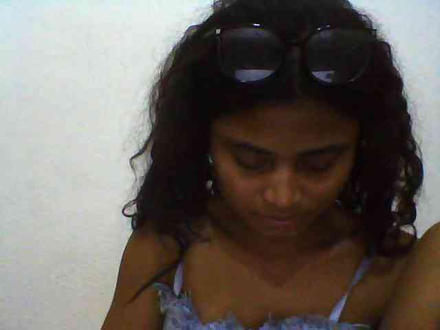 Carennehot2 Carennehot2