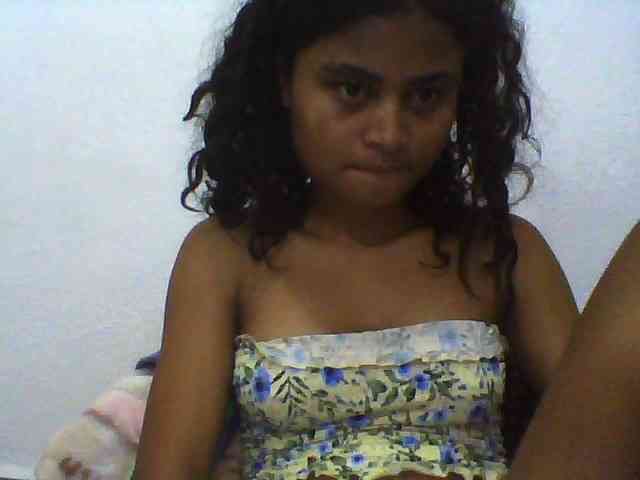 Carennehot2 Carennehot2