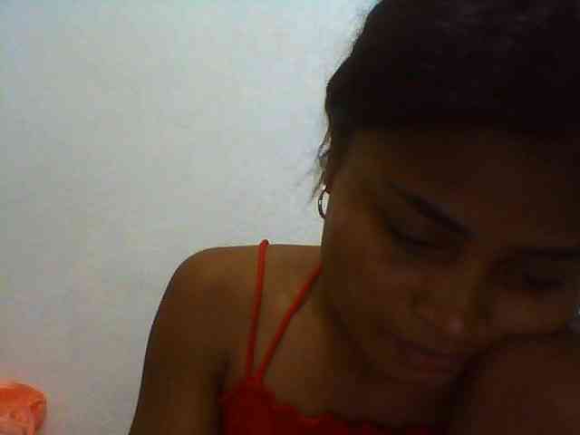 Carennehot2 Carennehot2