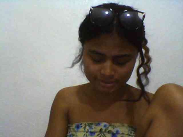 Carennehot2 Carennehot2