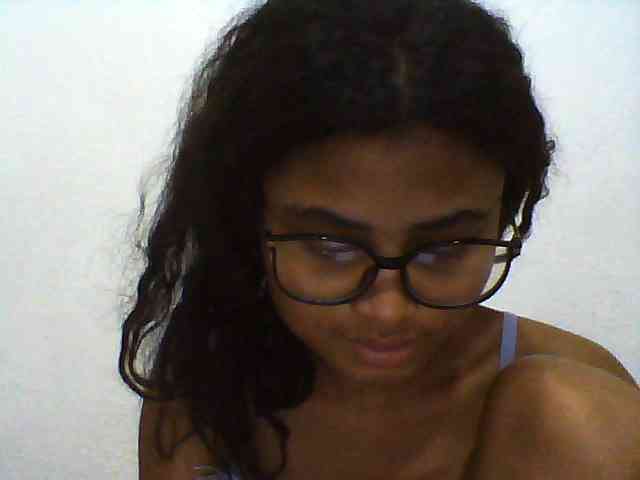 Carennehot2 Carennehot2