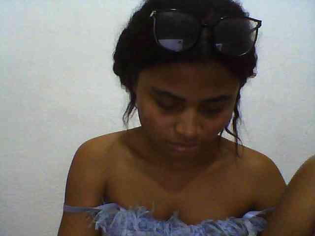 Carennehot2 Carennehot2