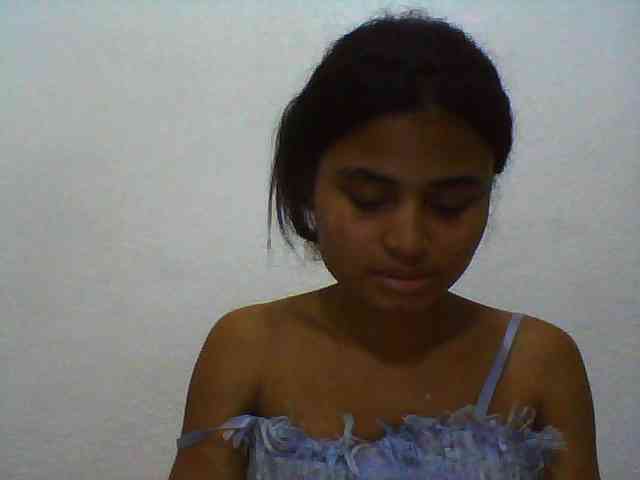 Carennehot2 Carennehot2