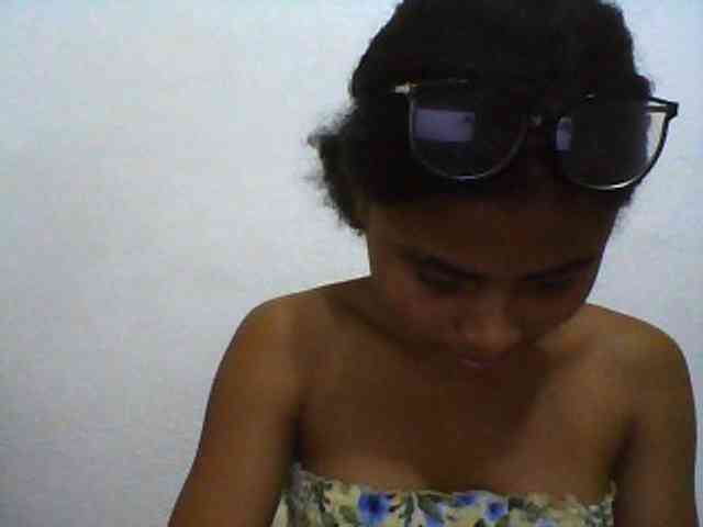 Carennehot2 Carennehot2