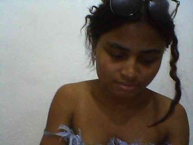 Carennehot2 Carennehot2