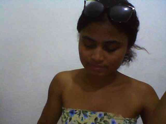 Carennehot2 Carennehot2