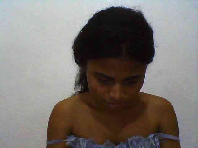 Carennehot2 Carennehot2