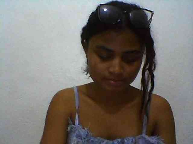 Carennehot2 Carennehot2