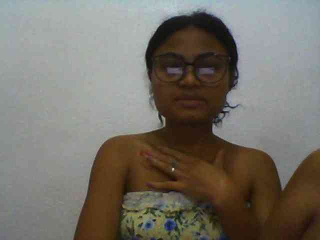 Carennehot2 Carennehot2