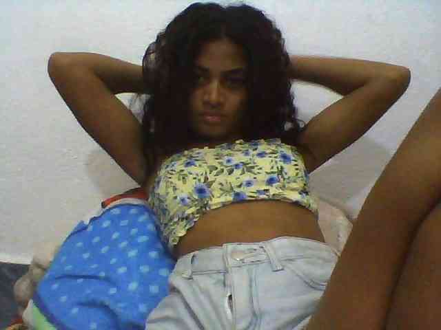 Carennehot2 Carennehot2