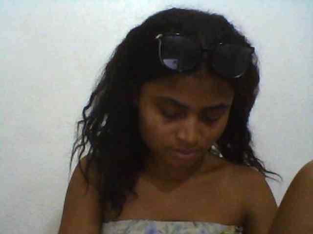 Carennehot2 Carennehot2