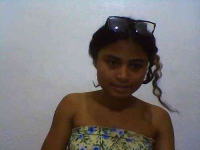 Carennehot2 Carennehot2